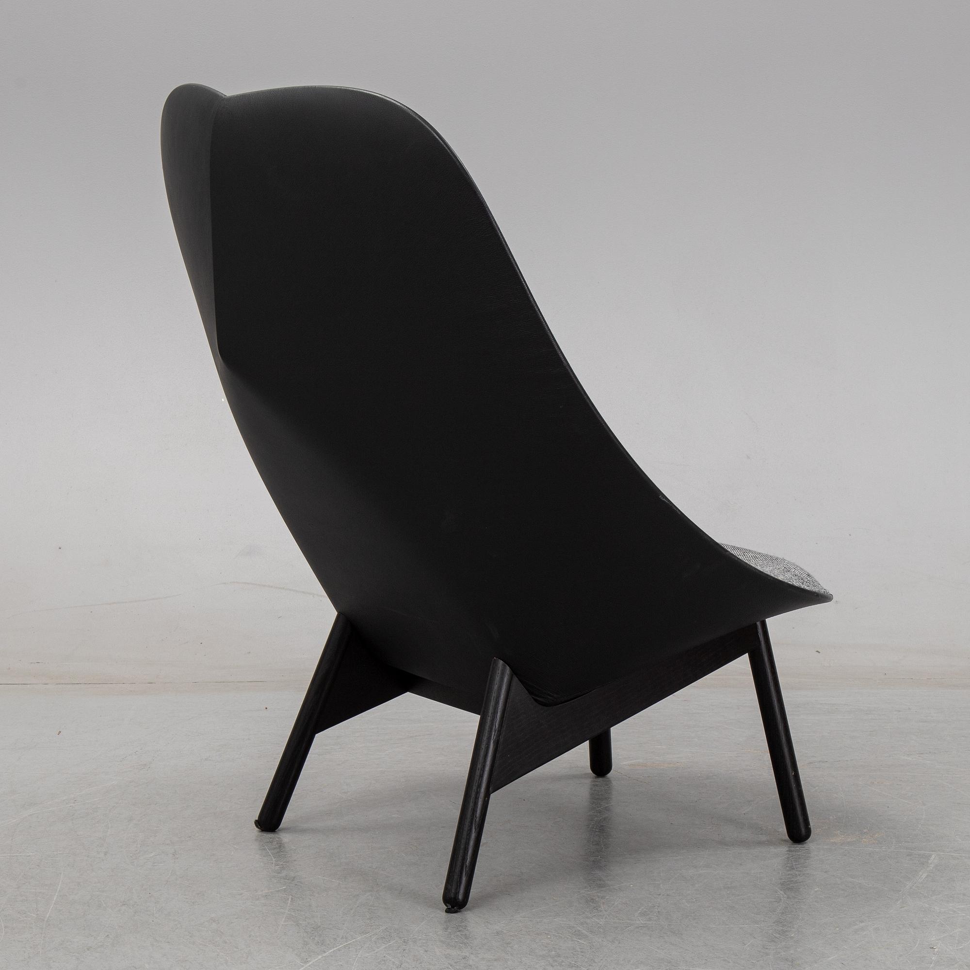 A 21st Century 'Uchiwa' lounge chair by Doshi Levien for Hay.