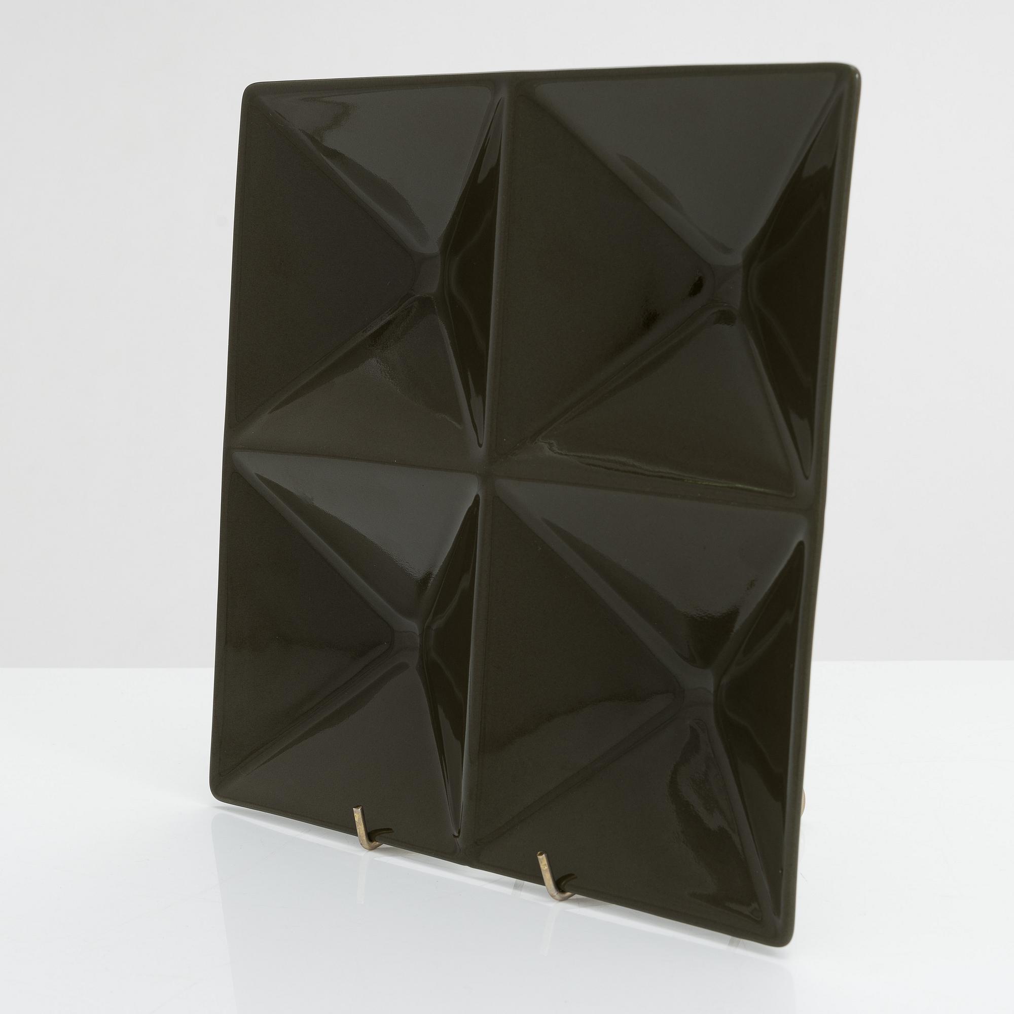 Kaj Franck, serving dish 'KF1', Arabia 1991.