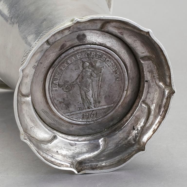 BÄGARE, silver, Carl Schmidt Köping, 1779. Vikt 524 gr.