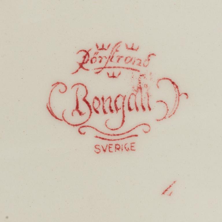 A part red 'Bengali' creamware dinner service, Rörstrand, 1948-56 (111 pieces).