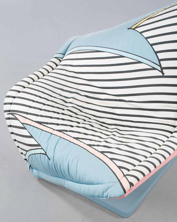 A chair by Simon de Santa, "The flying carpet chair", Rosenthal, Germany, 1986.