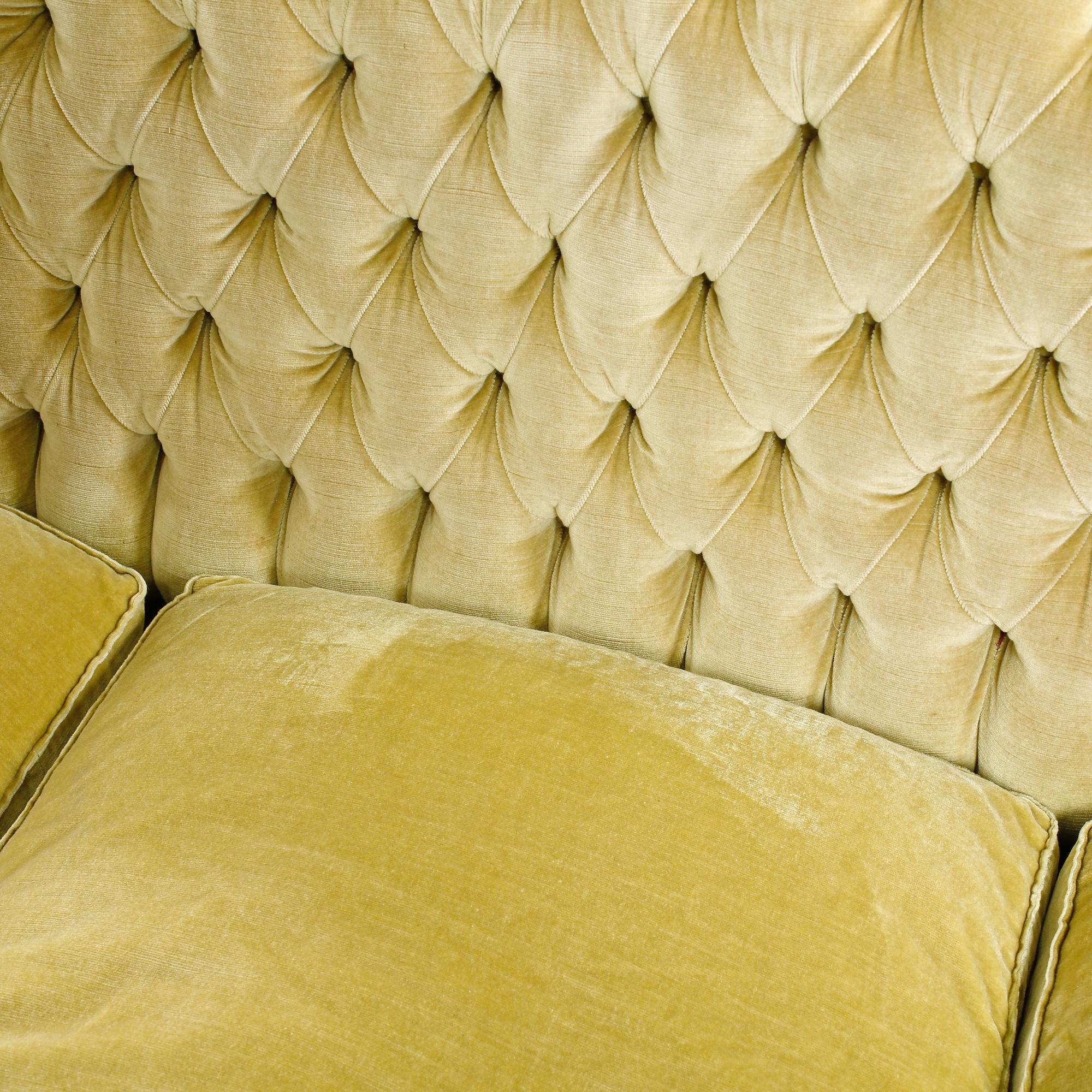 SOFFA, nyrokokostil, omkring 1900-talets mitt.