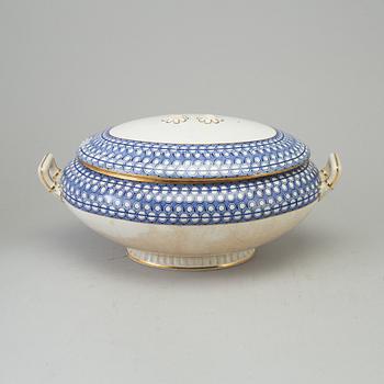 SERVISDELAR, 51 delar, flintgods, "Washington", Rörstrand, 1900-talets början.