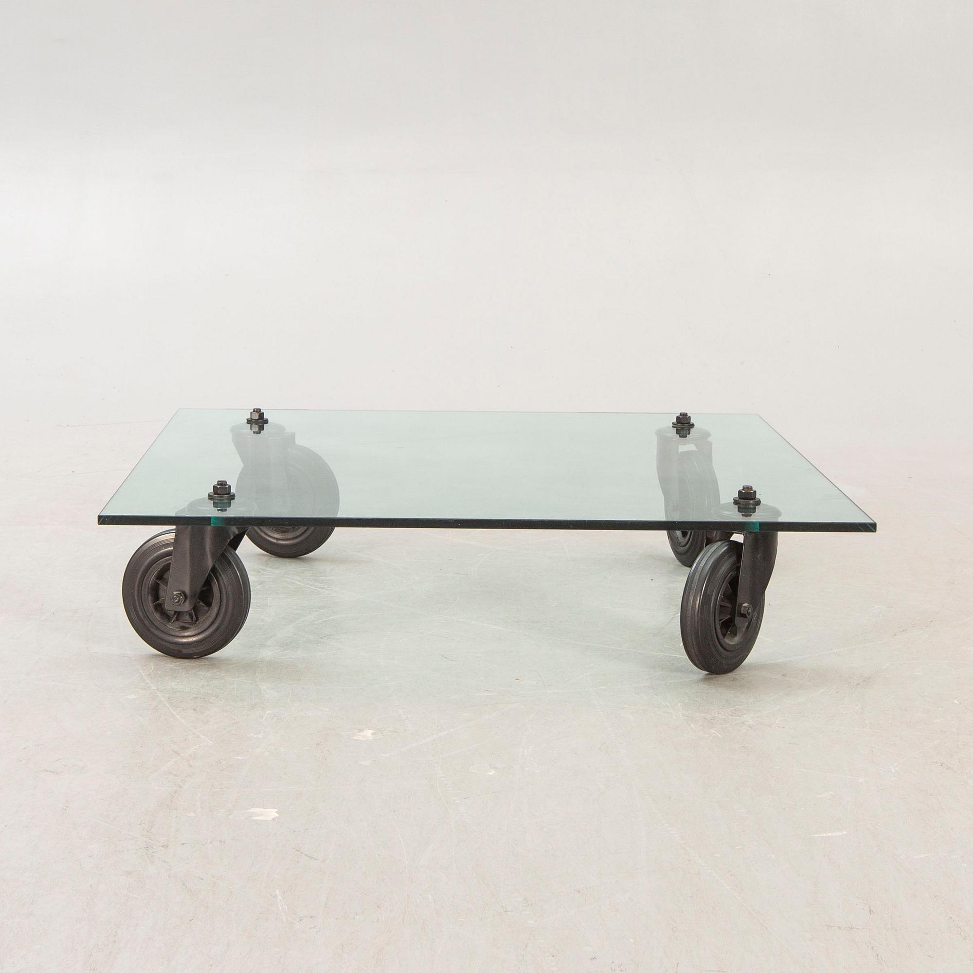 Gae Aulenti, coffee table, "Tavolo con Ruote", Fontana Arte 1980s, Italy.
