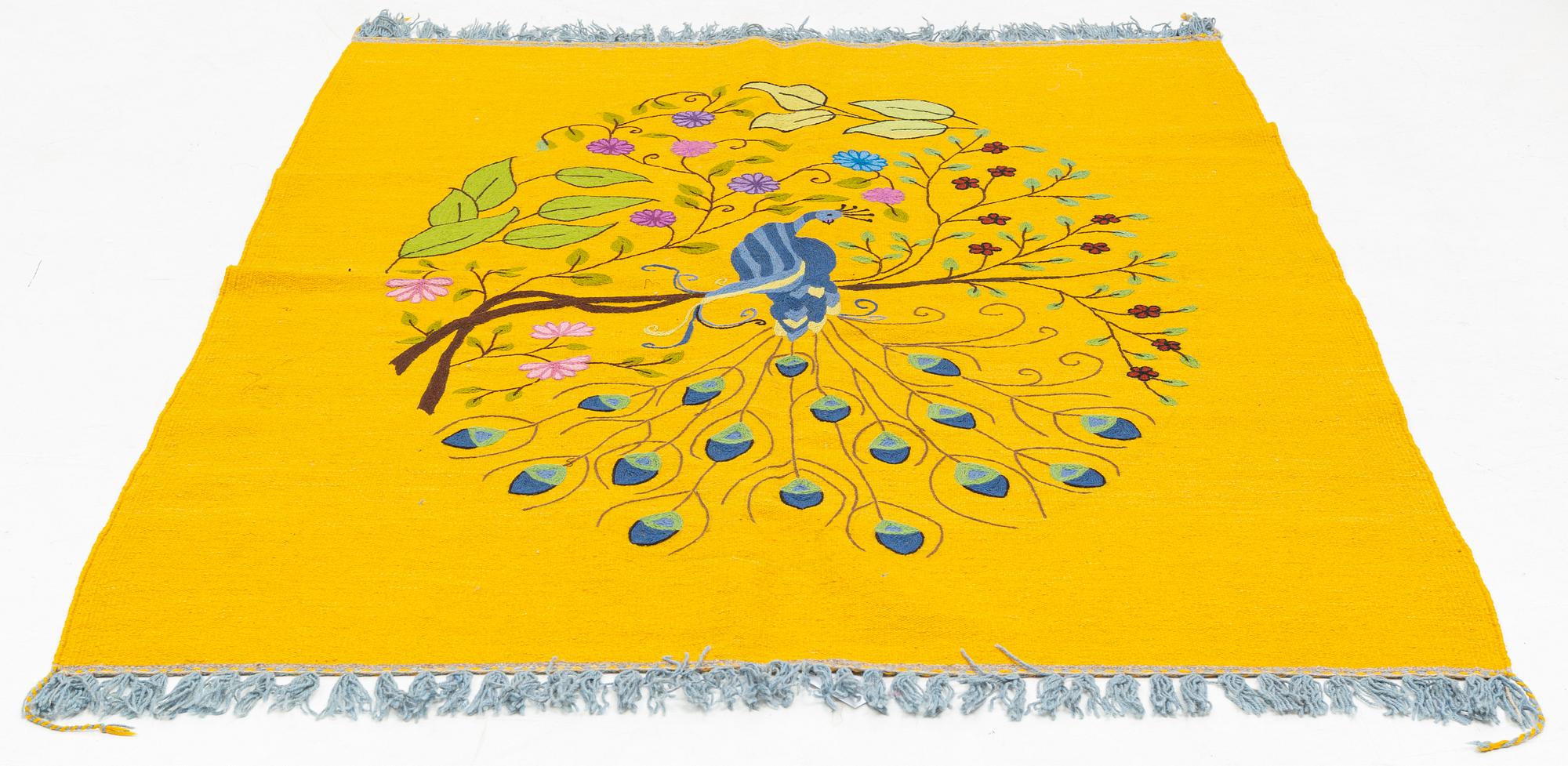An embroidered Kelim rug, c. 200 x 153 cm.