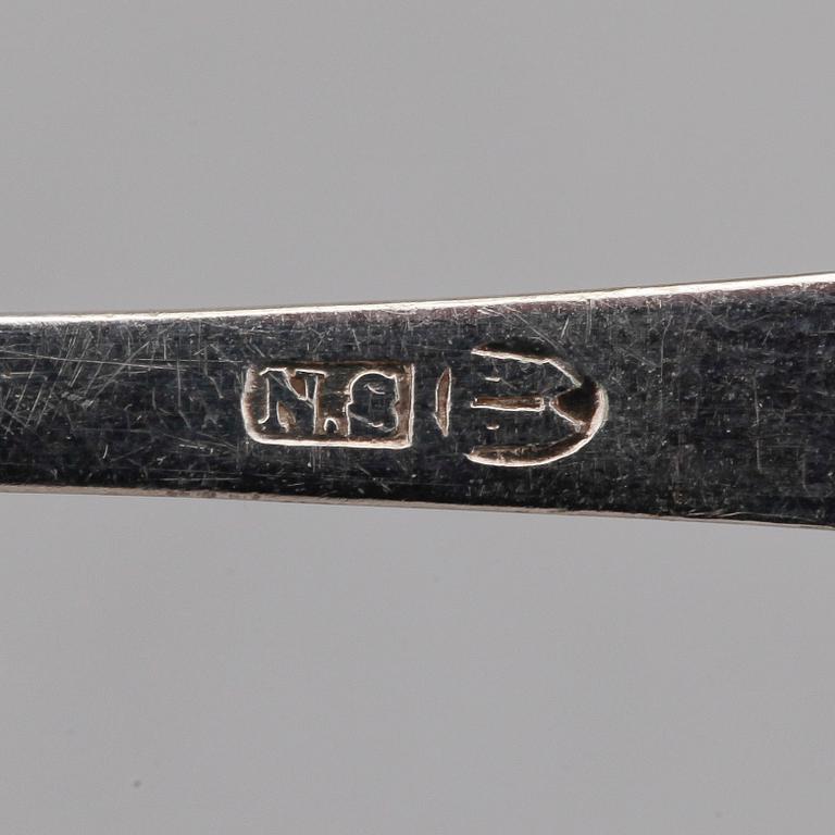BORDSSKEDAR, silver, 12 st, Anders Jonas Björkman, Stockholm, bl.a 1832. Vikt ca 785g.