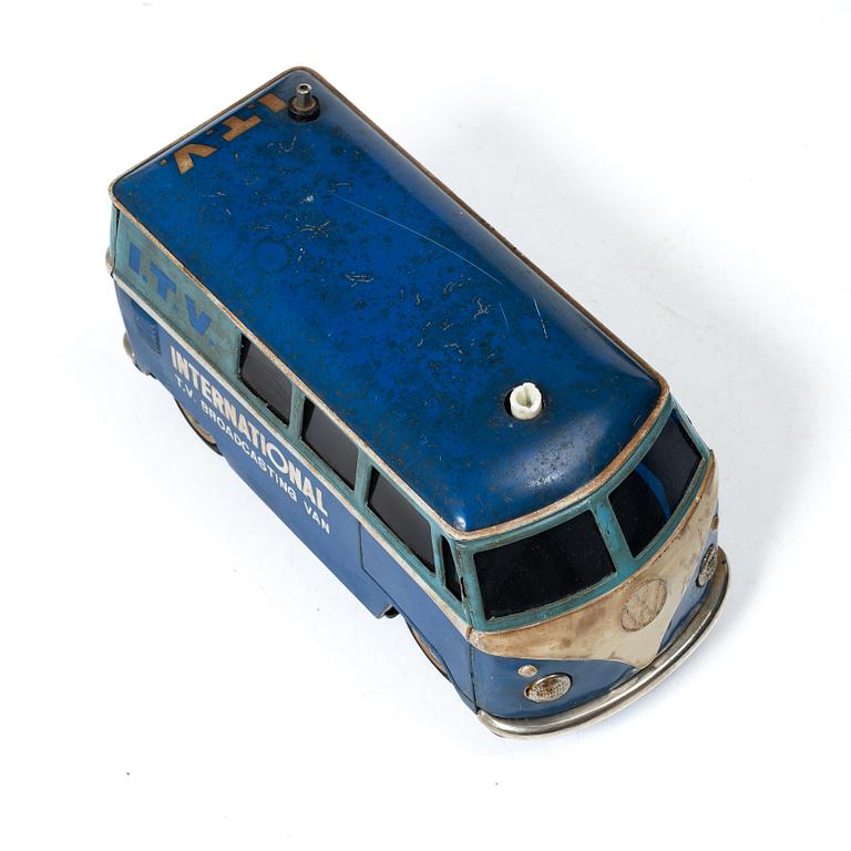 Tin toys, 3 cars, Gakken Toy, Chad Valley & Schuco.