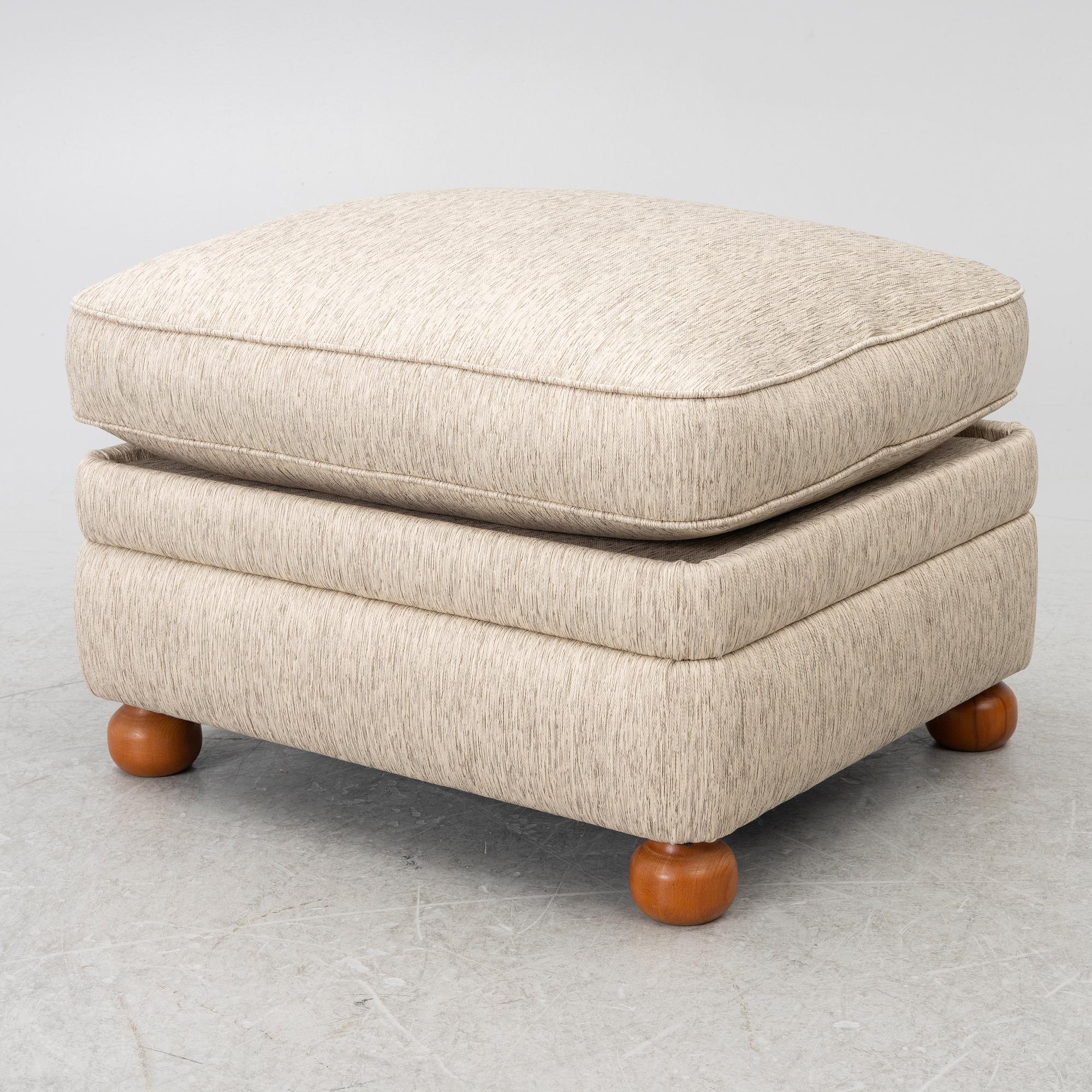 Josef Frank, Footstool, model 336, Svenskt Tenn.