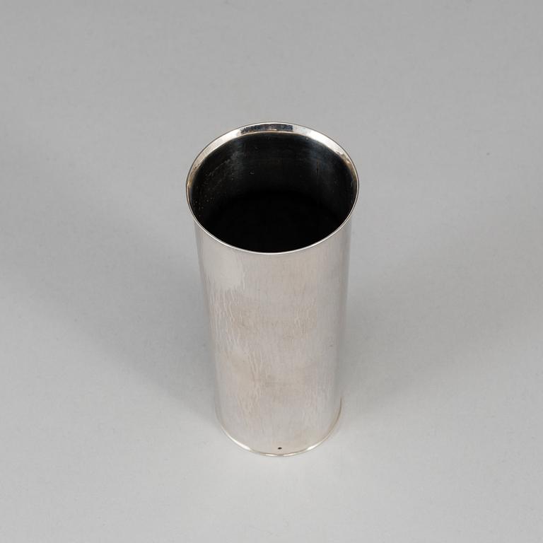 SIGURD PERSSON, a silver vase, Stockholm 1968.