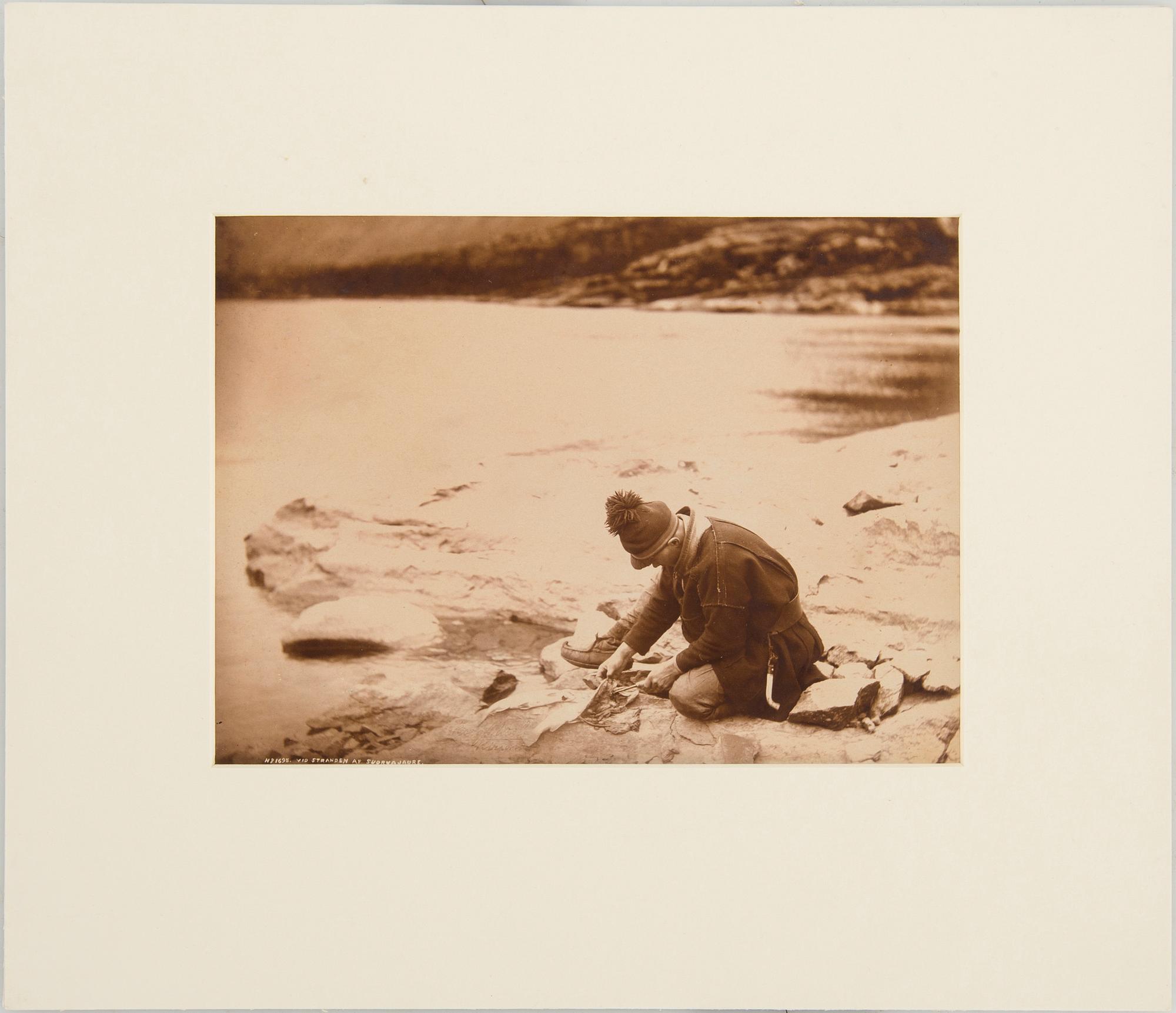 BORG MESCH, 5 stycken, fotografier, stämpelsignerade, daterade 1914/18/19.