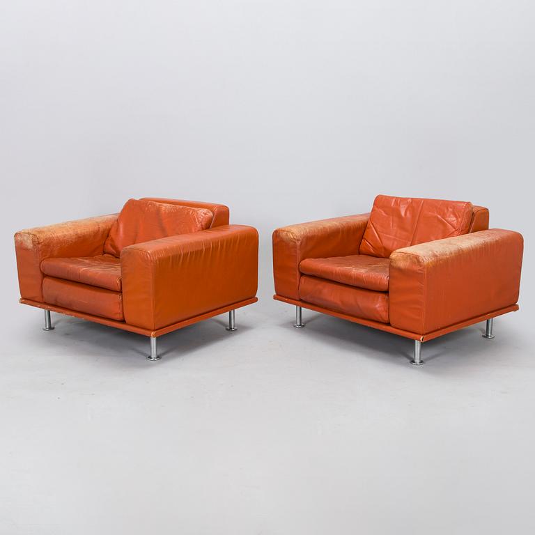 Yrjö Kukkapuro, nojatuoleja, pari, "Variaatio", tilaustyö, Haimi, 1970-luvun loppu.