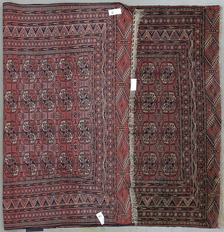 MATTA, semiantik, Tekke, Turkmen. Ca 263x175 cm.