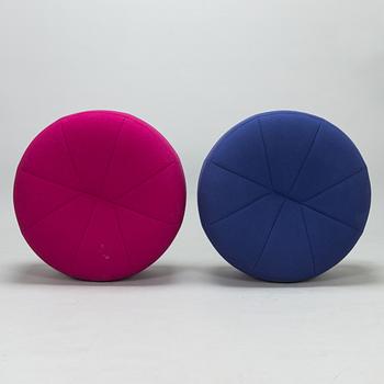 Pierre Paulin, sittpuffar, 2 st, "Pumpkin", Ligne roset, Frankrike.