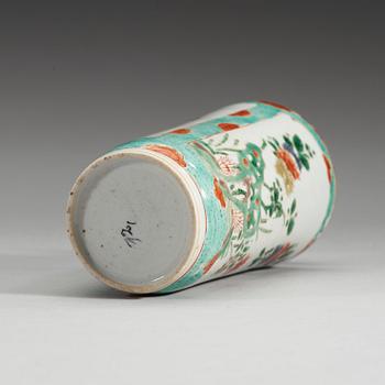 A famille verte vase, Qing dynasty, Kangxi (1662-1722).