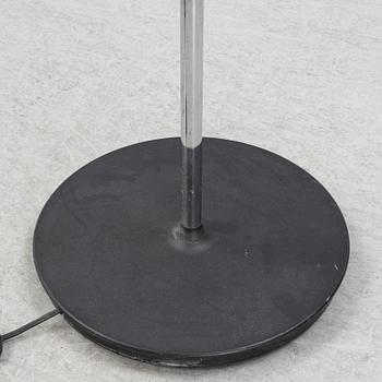 Poul Henningsen, golvlampa, "PH-80", Louis Poulsen, Danmark.