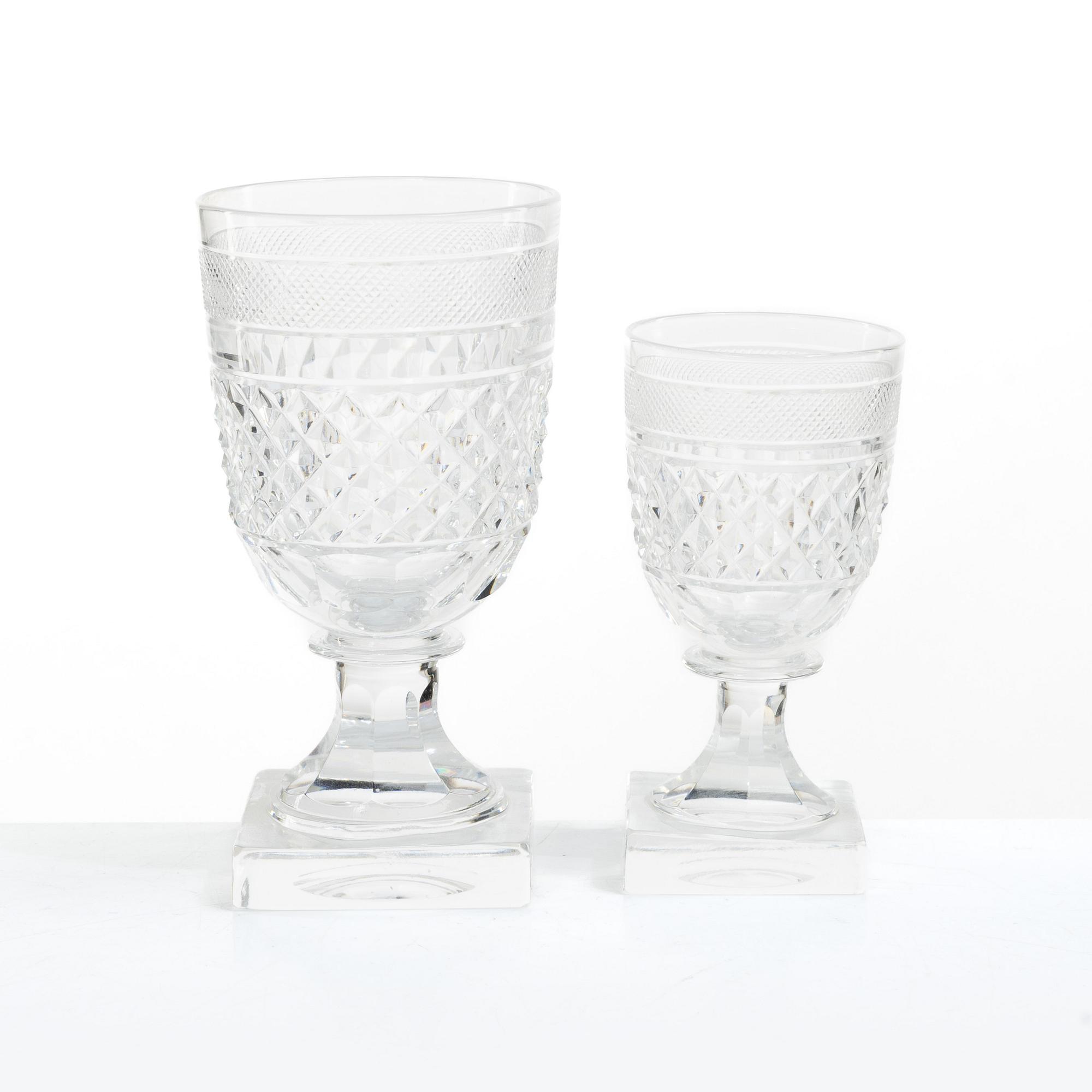 Elis Bergh, A 25-piece 'Kent' gass service, Kosta.