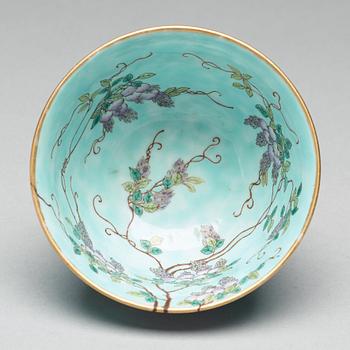 A wisiteria cup, late Qing dynasty with Guangxu's four character mark.