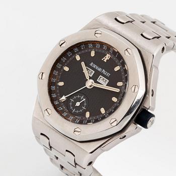 Audemars Piguet, Royal Oak, OffShore, Triple Calendar.