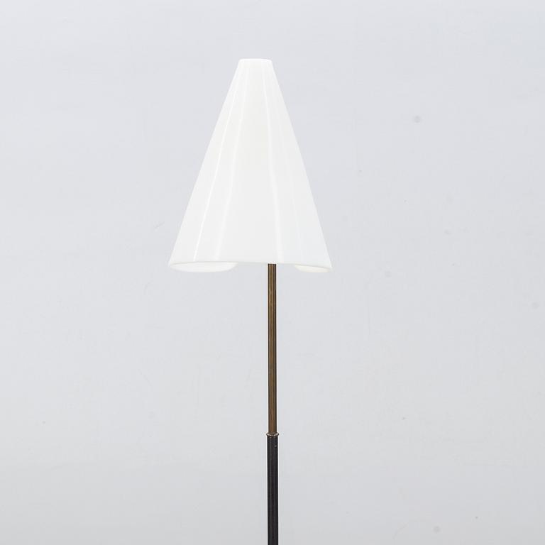 FLOOR LAMP, second half of the 20th century.