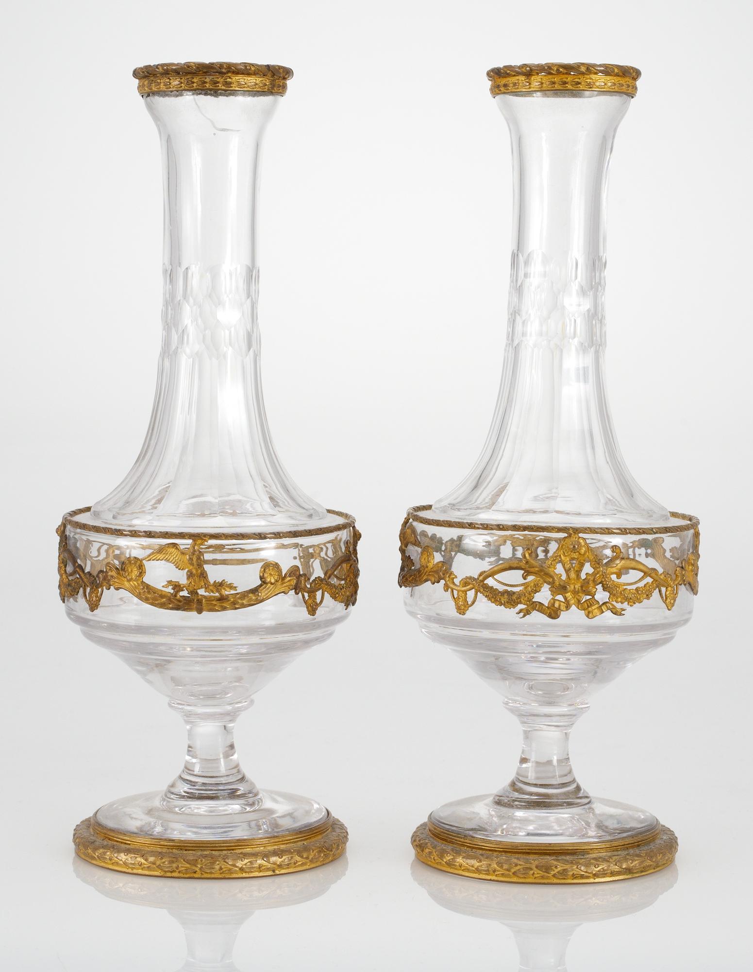 VASER, ett par, glas och förgylld brons. 1800-tlets andra hälft.