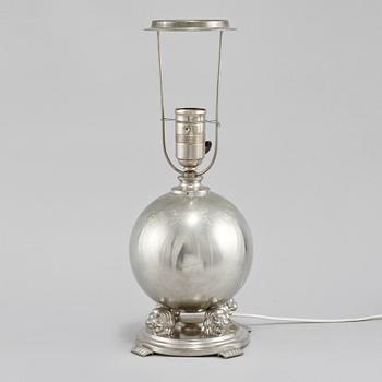 BORDSLAMPA, Sverige, 1900- talets första hälft.