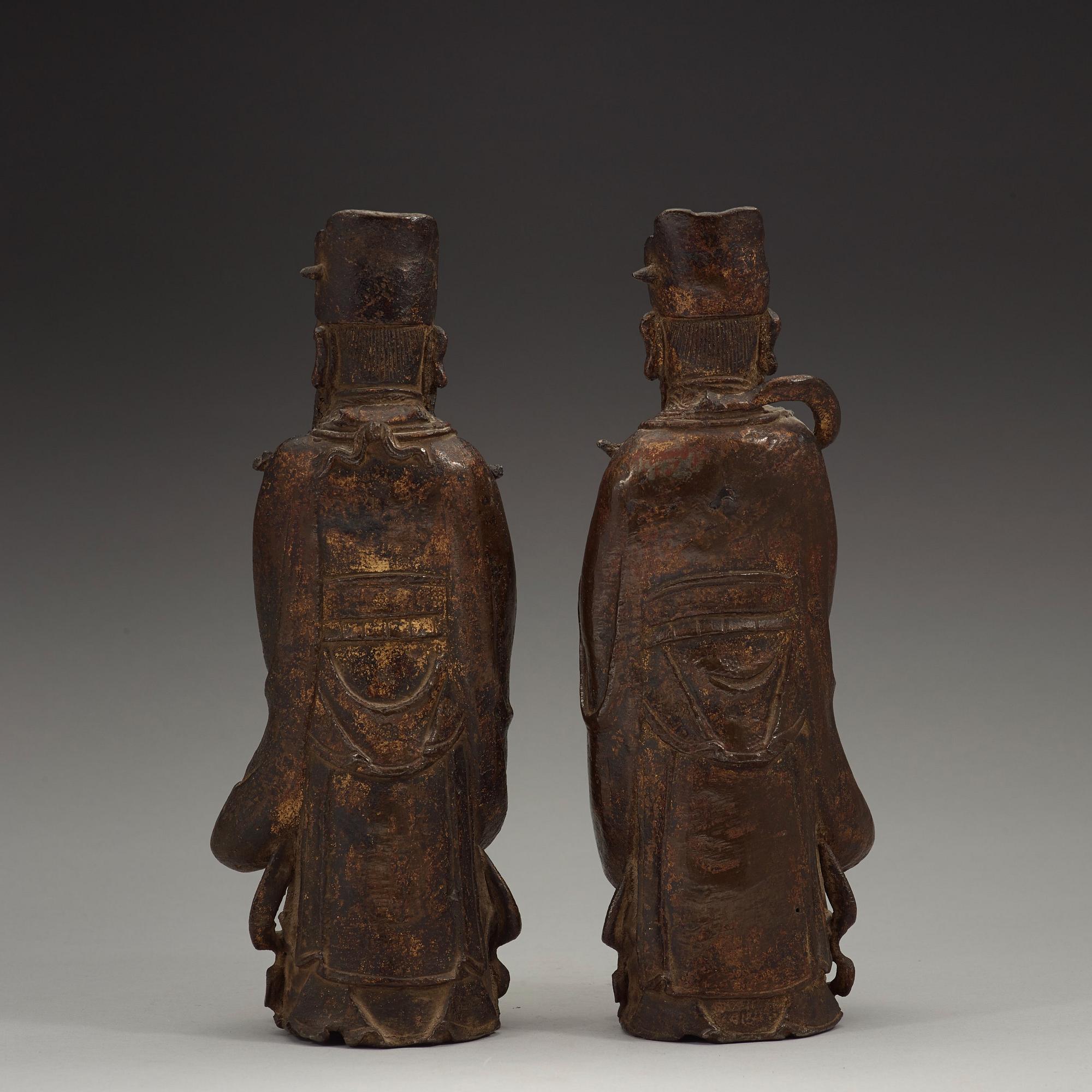 Two bronze figures of guradians, Ming dynasty (1368-1644).