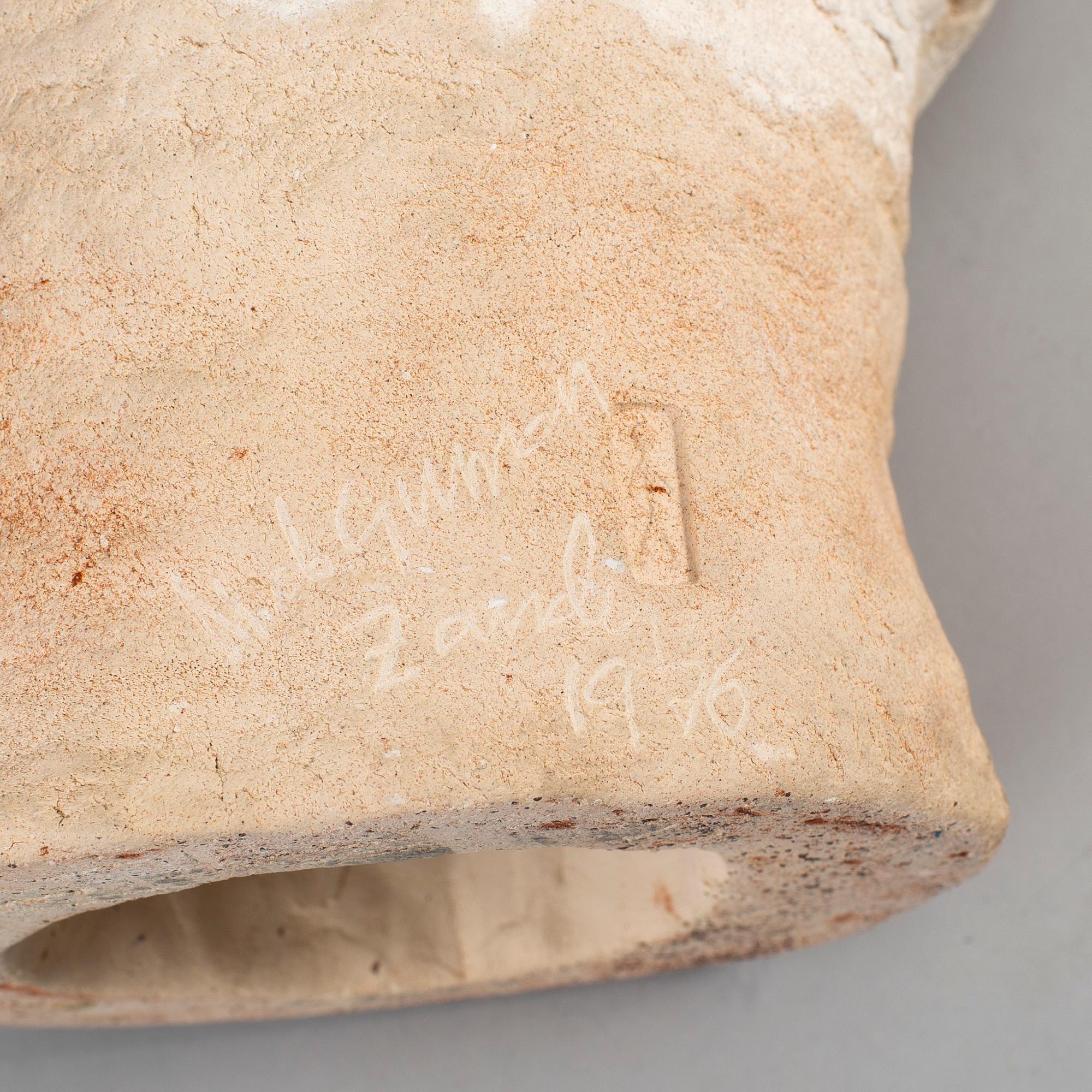 NILS GUNNAR ZANDER, sculpture, earthen weare, signerad and dated 1976.