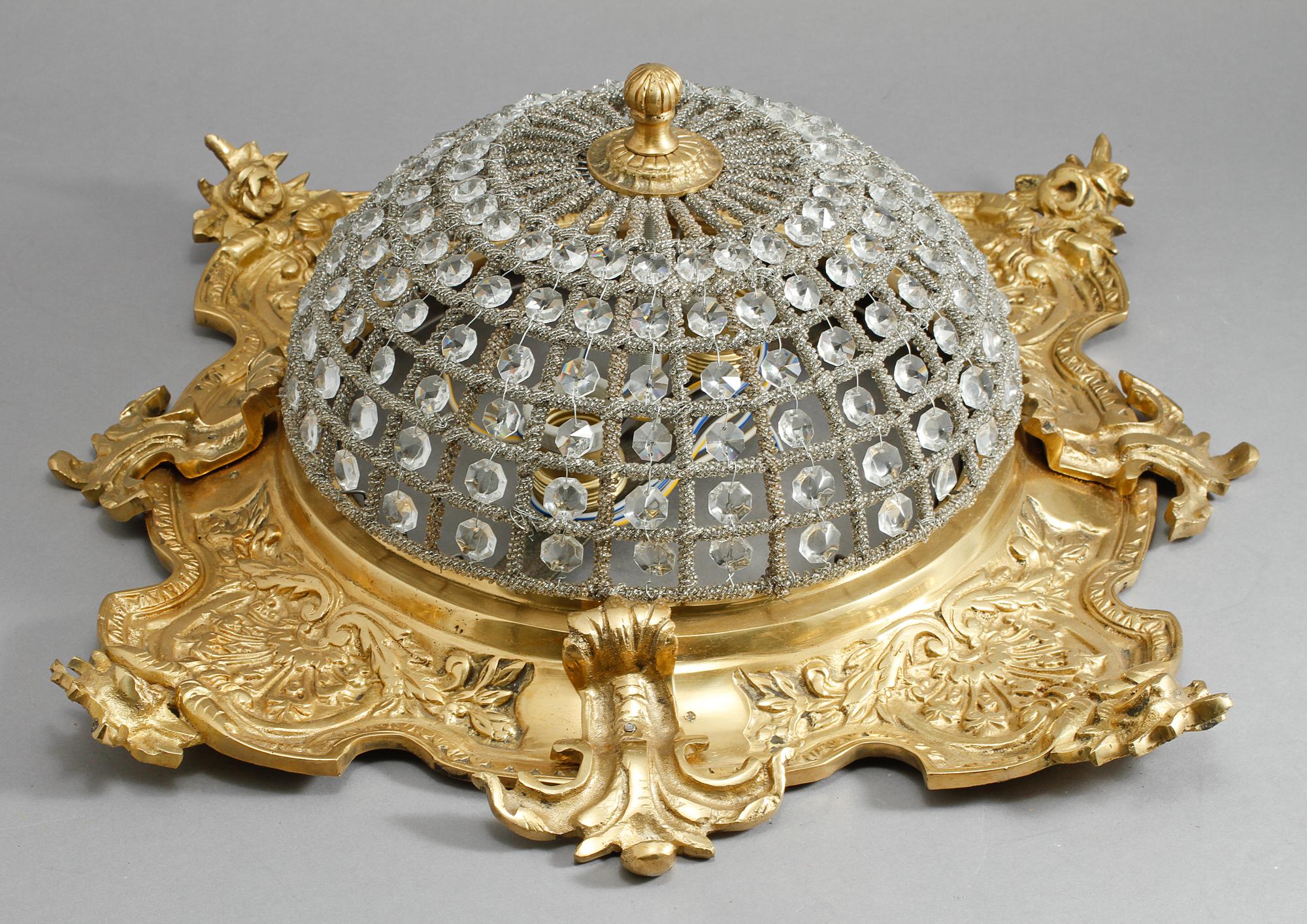 TAKLAMPA, omkring sekelskiftet 2000, höjd ca 20 cm.