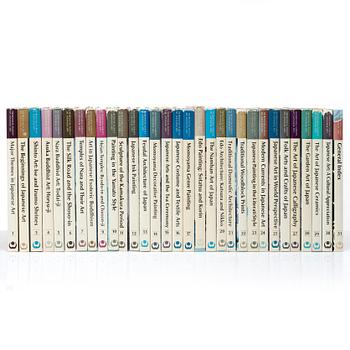En samlares bibliotek del 2, "Heibonsha Survey of Japanse Art" (31 volymer).