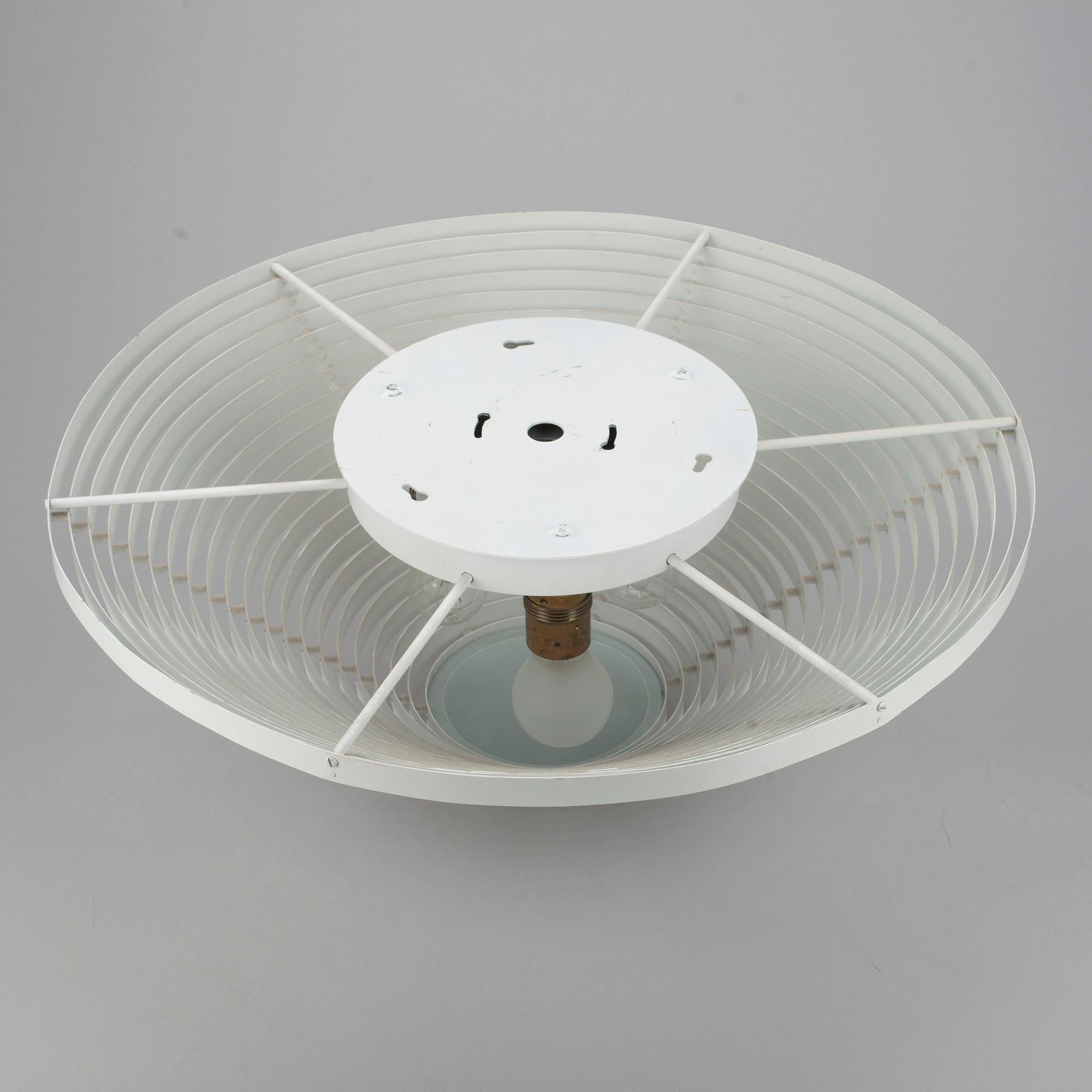 TAKLAMPA, modell A66A, Alvar Aalto, Valaisinpaja Oy. Höjd 23 cm.
