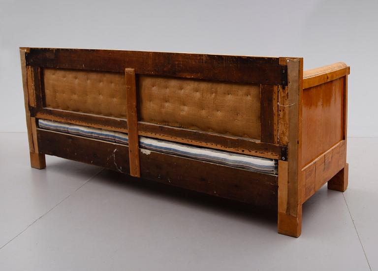 SOFFA, Karl Johan stil, 1800-talets mitt.