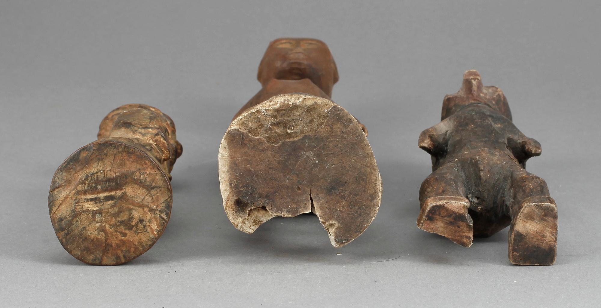 FIGURER, 3 st, Västafrika, 1900-tal.
