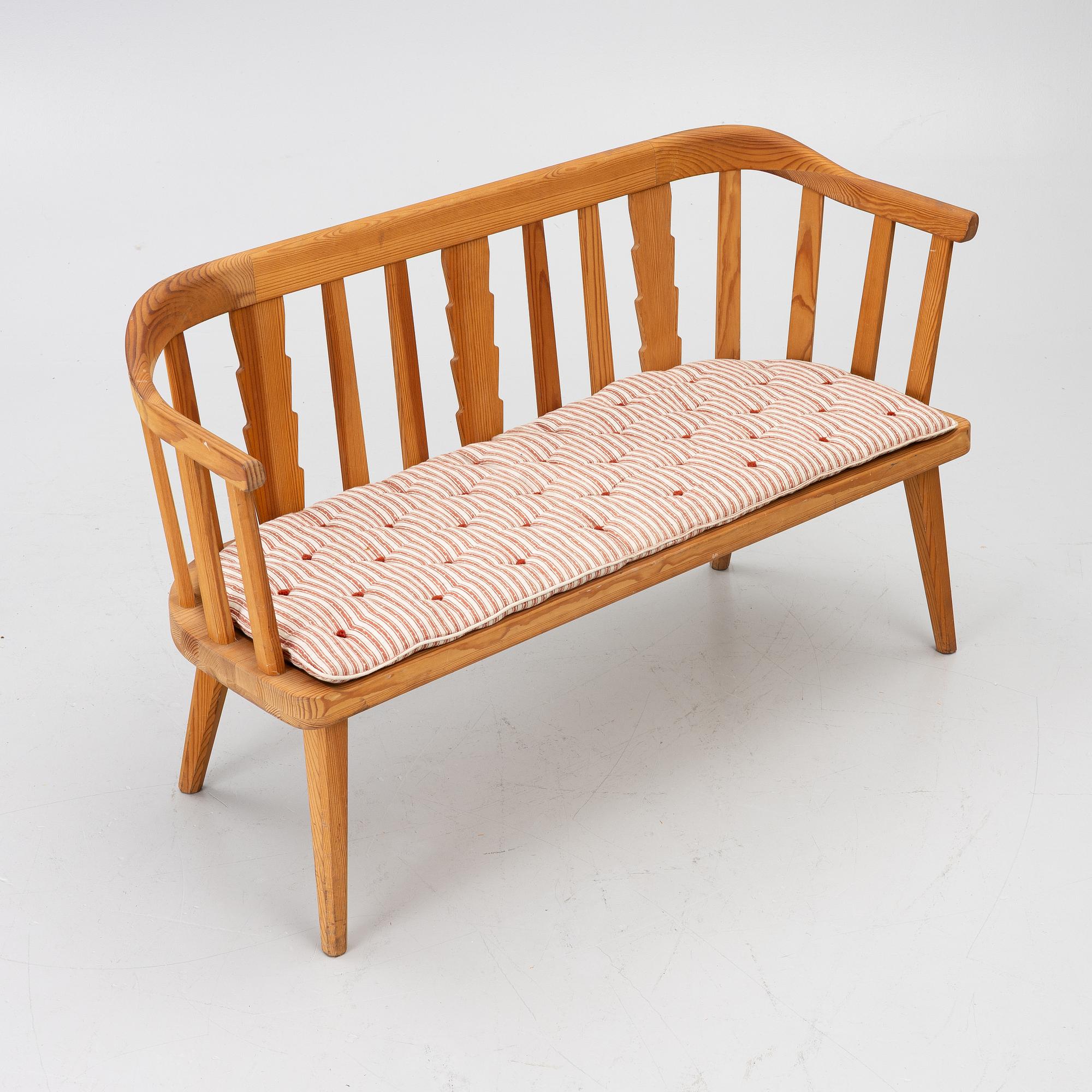 Nordiska Kompaniet, Soffa, Swedish modern, "Ekerö", 1900-talets mitt.