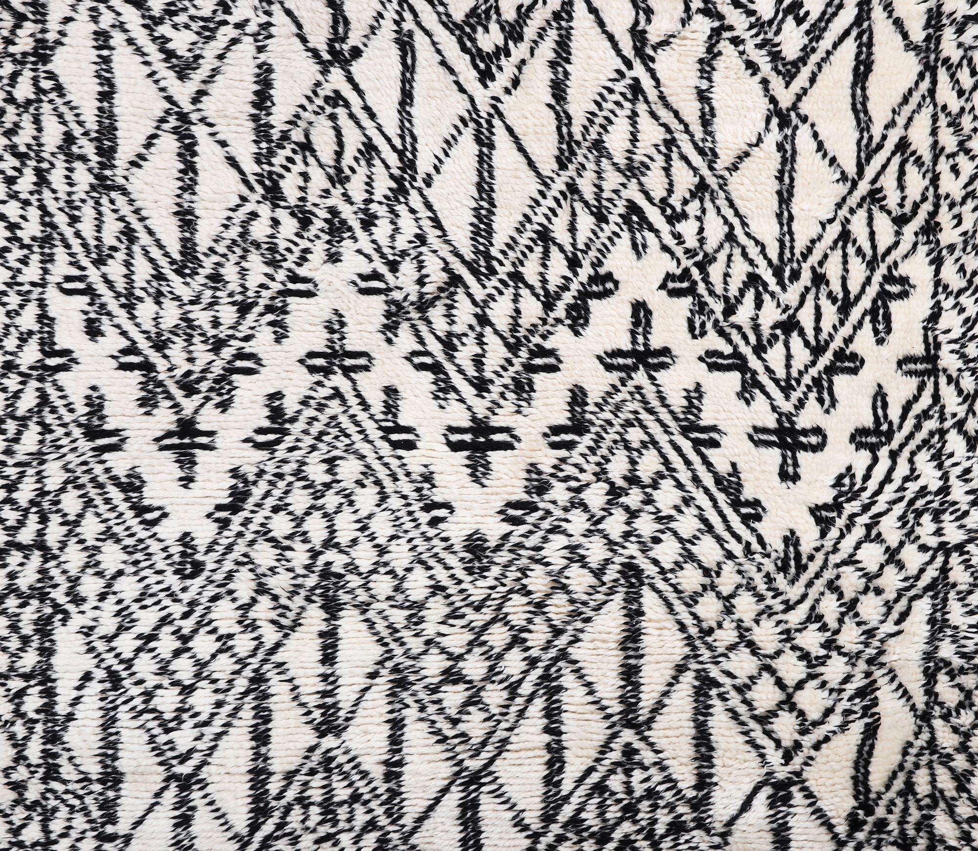 A RUG, oriental, ca 240 x 170 cm.