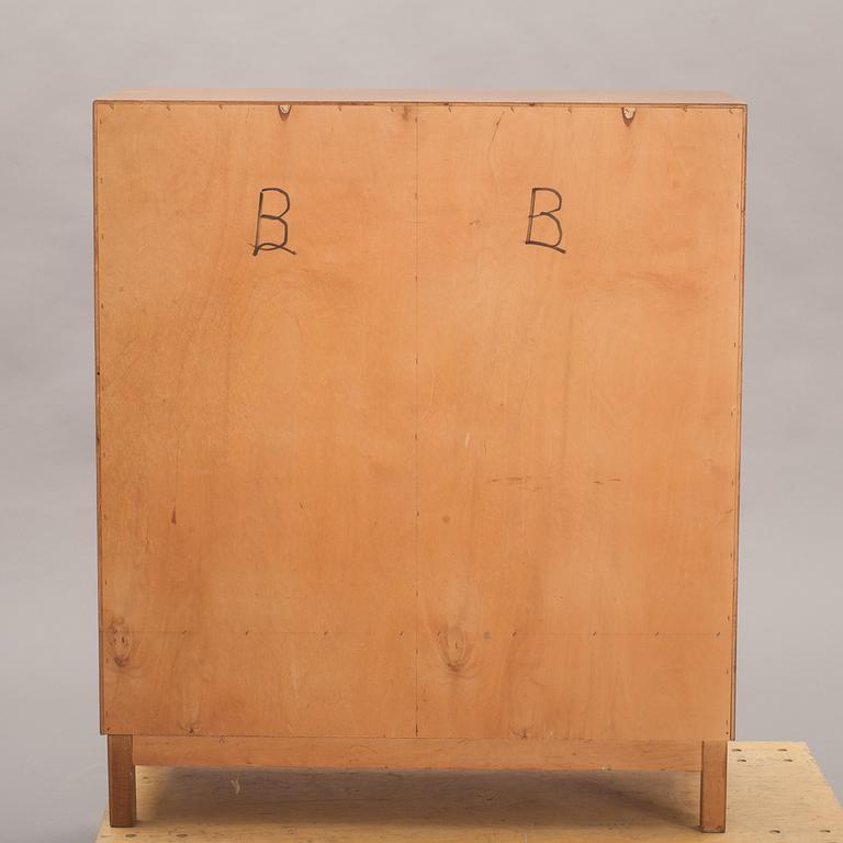 DOKUMENTSKÅP, 1900-talets andra hälft.