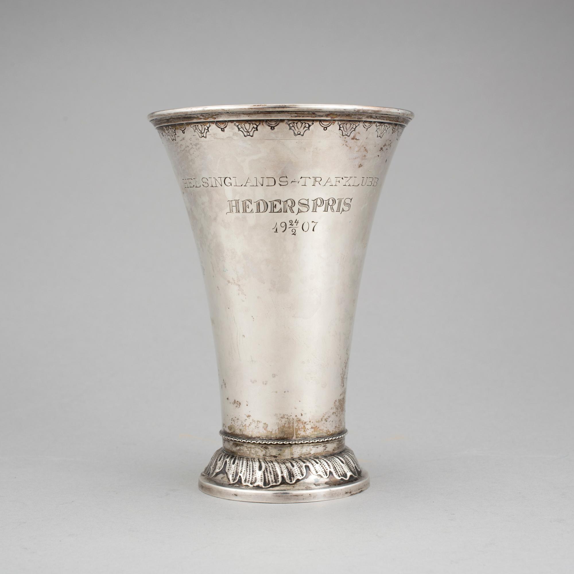 POKAL, silver, Anders Ulrik Wahlberg, Gävle, 1904. Vikt 336 g.