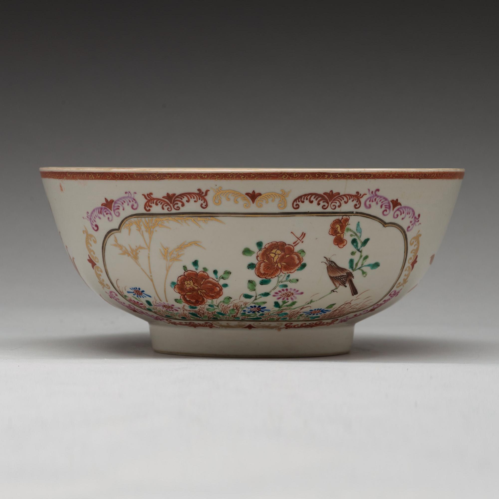 BÅLSKÅL, kompaniporslin. Qingdynastin, Qianlong (1736-1795).
