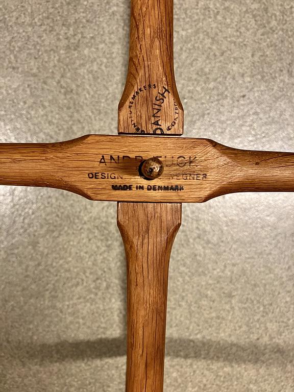 Hans J Wegner, brickbord, modell AT-35, Andreas Tuck, Danmark, 1900-talets mitt.