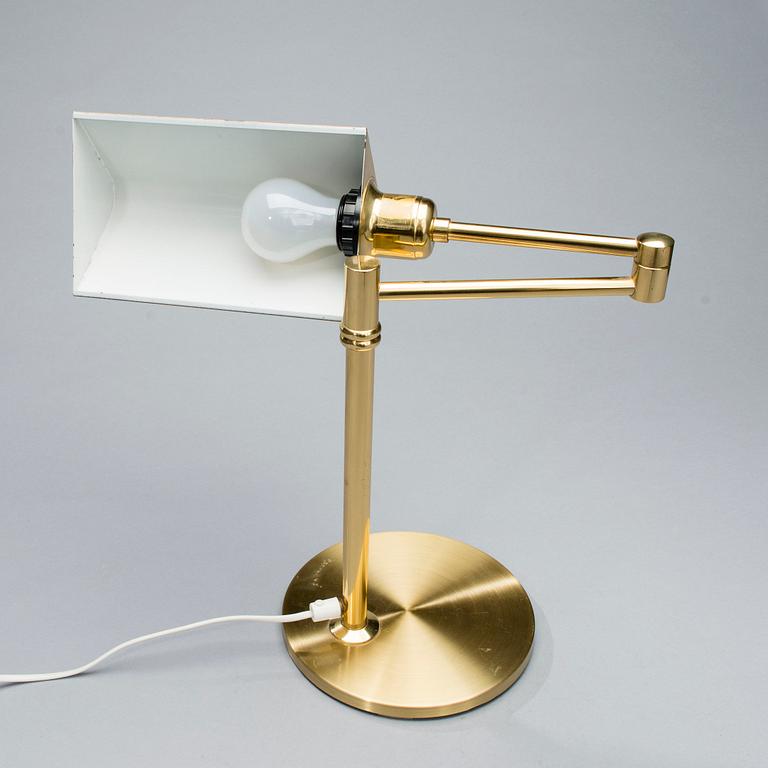 BORDSLAMPA, mässing, Ewå, Värnamo, 1900-talets sista kvartal.