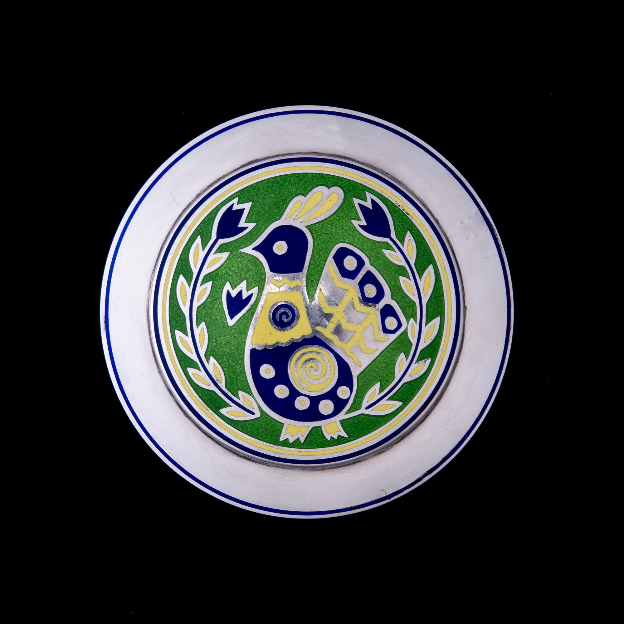 DOSA, silver och emalj, Tillander, Helsingfors 1950, design Kirsti Ilvessalo. Vikt 118 g.