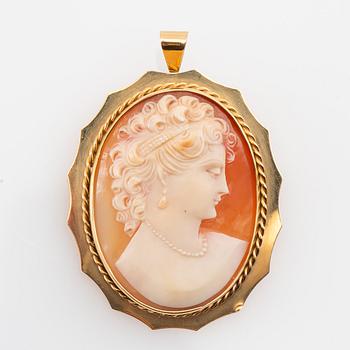 Brooch/pendant, 18K gold with shell cameo.