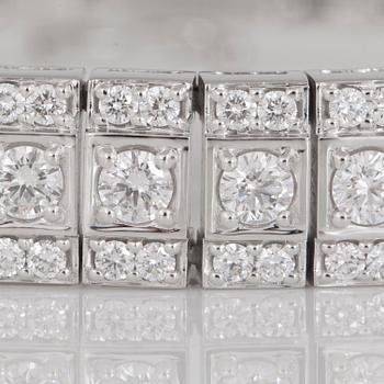 A brilliant-cut diamond bracelet.  Total carat weight circa 6.35cts.