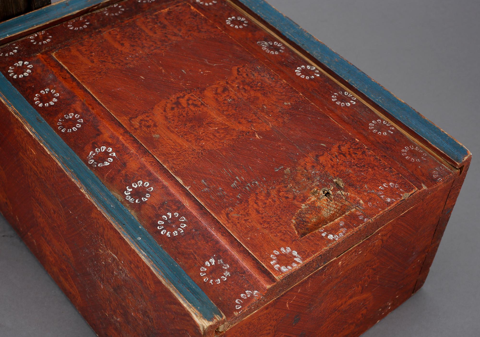 TIMPLÅDA, 2 st, allmoge, 1700/1800-tal.