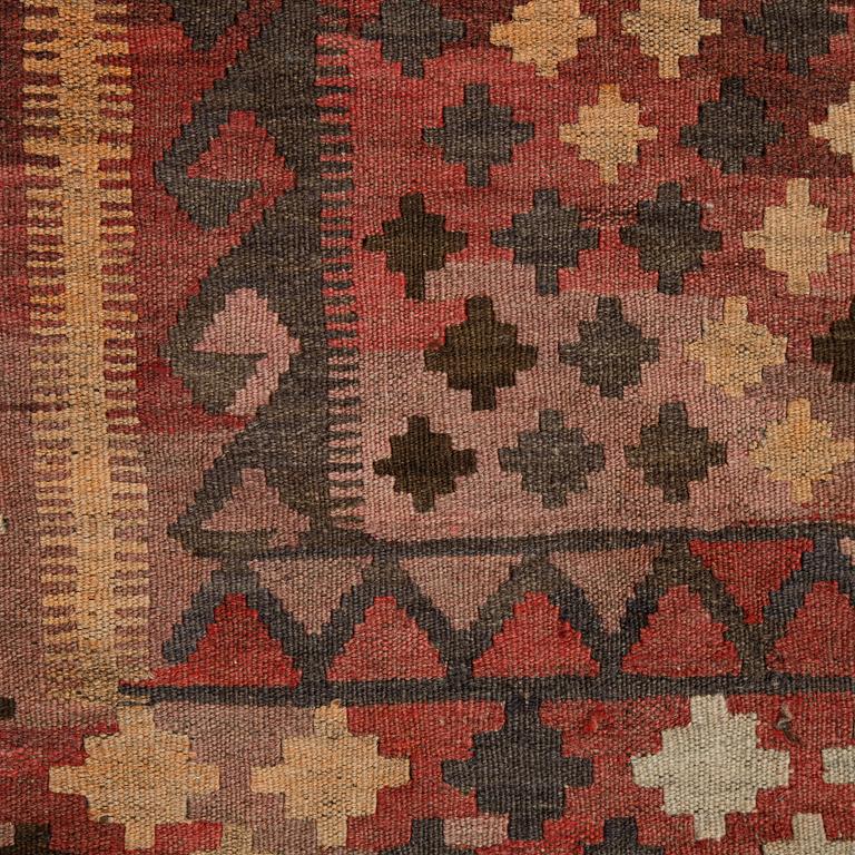 A carpet, Kilim, ca 289 x 189 cm.