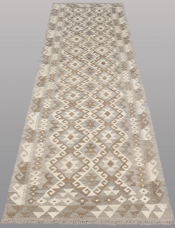 A RUNNER, Kelim, ca 293 x 81 cm.