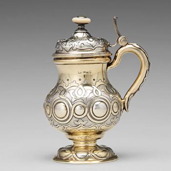 A Russian 19th century parcel-gilt silver tankard, unidentified makers mark, St. Petersburg 1864.