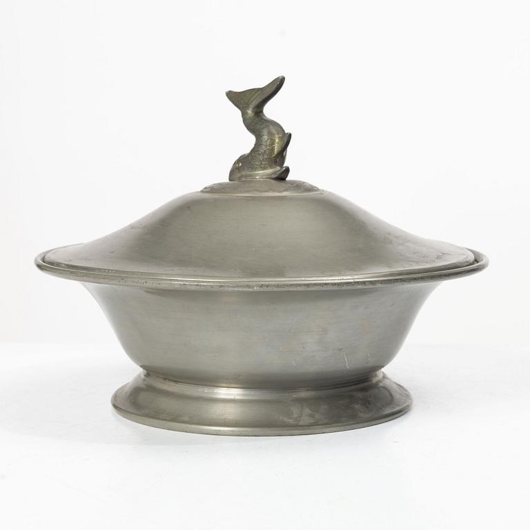 Firma Svenskt Tenn, Lidded tureen, Stockholm, 1926.