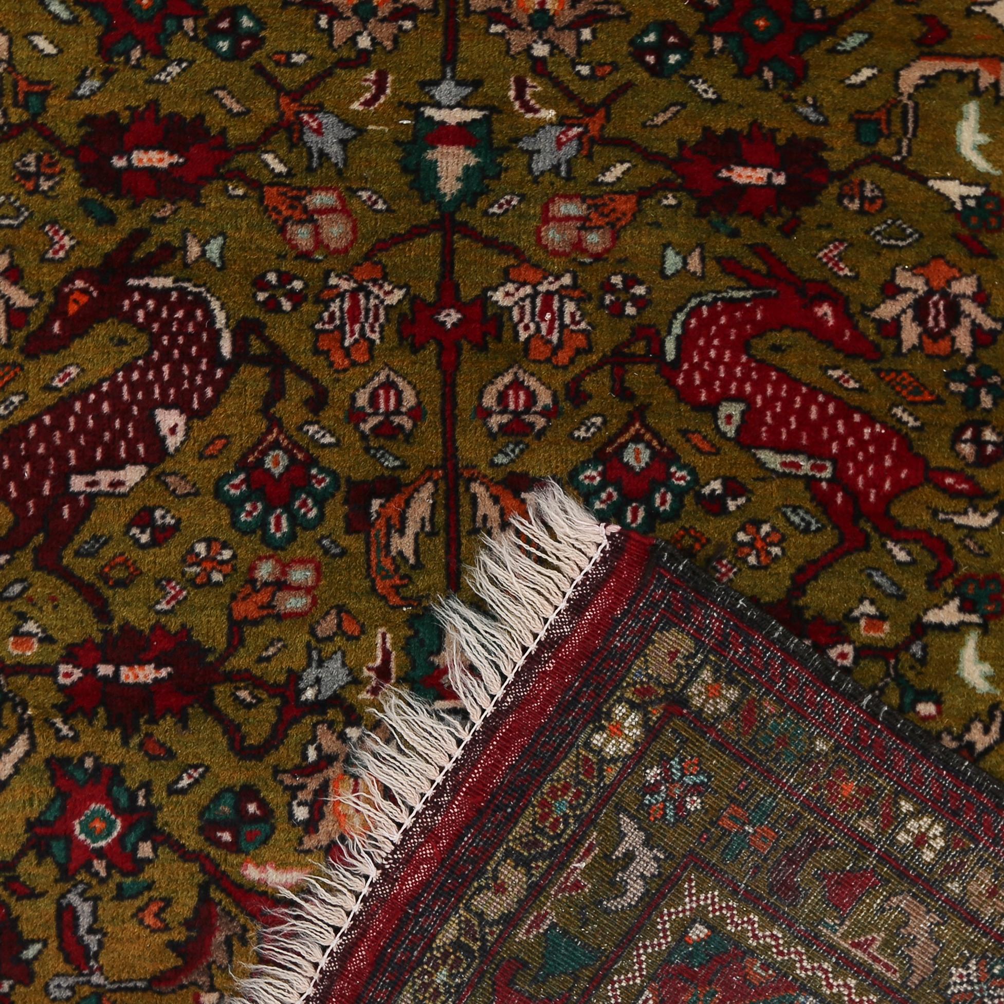 MATTA, orientalisk. Ca 128 x 74 cm.