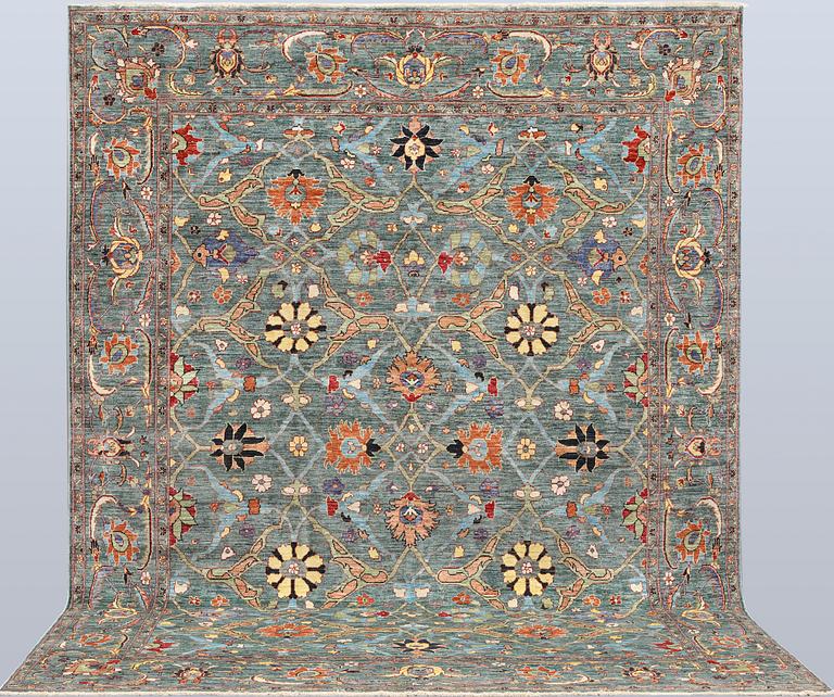 A carpet, Ziegler design, approx. 314 x 243 cm.