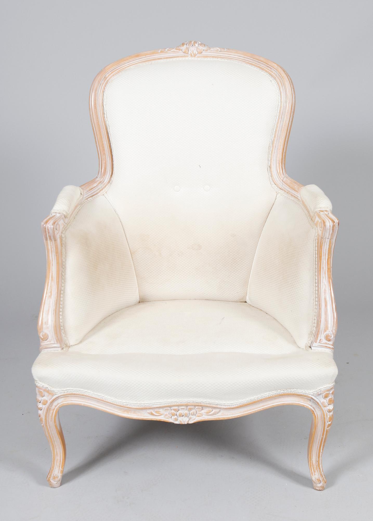 FÅTÖLJ, rokokostil, 1900-talets andra hälft.